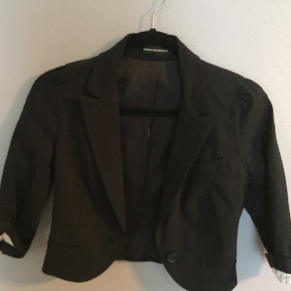 Cropped black suit jacket