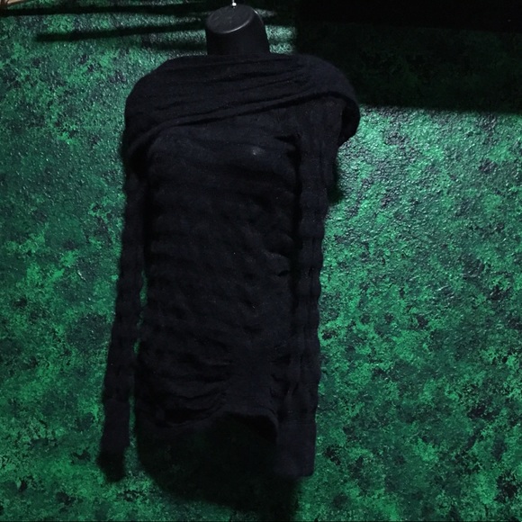 Cute Bebe striped sweater dress - Picture 8 of 8