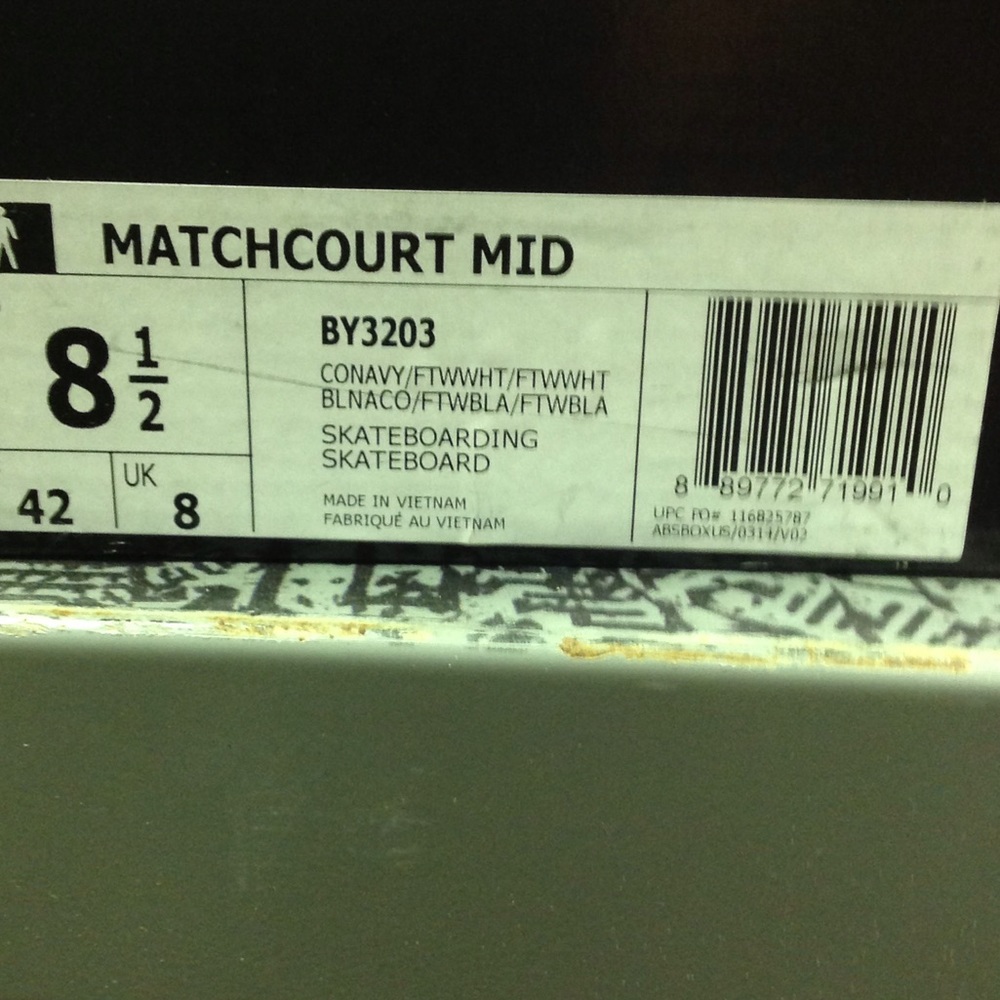 Adidas Matchcourt Mid - Picture 3 of 5