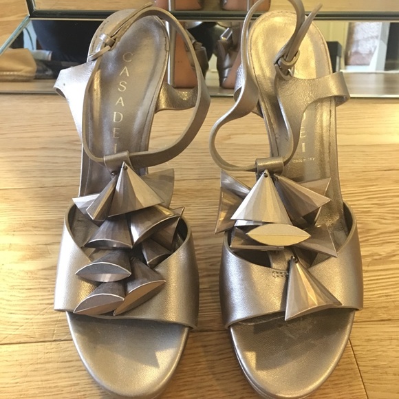 CASADEI JEWELED PARTY SANDAL! SIZE 36 - Picture 2 of 4