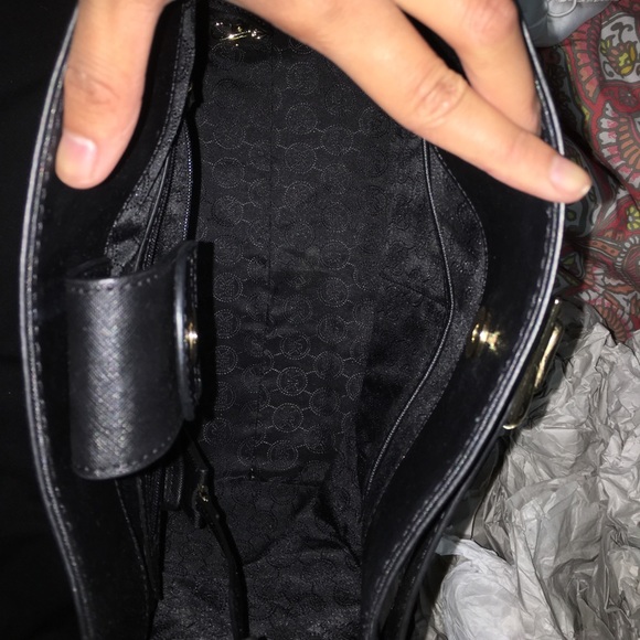 Authentic Michael Kors shoulder bag/tote - Picture 3 of 6