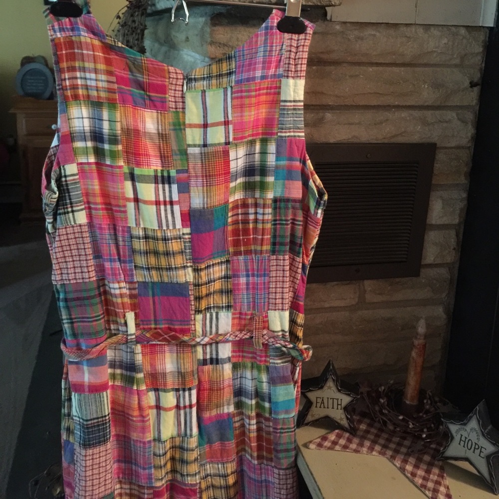 Beautiful patch work dress - Picture 3 of 3