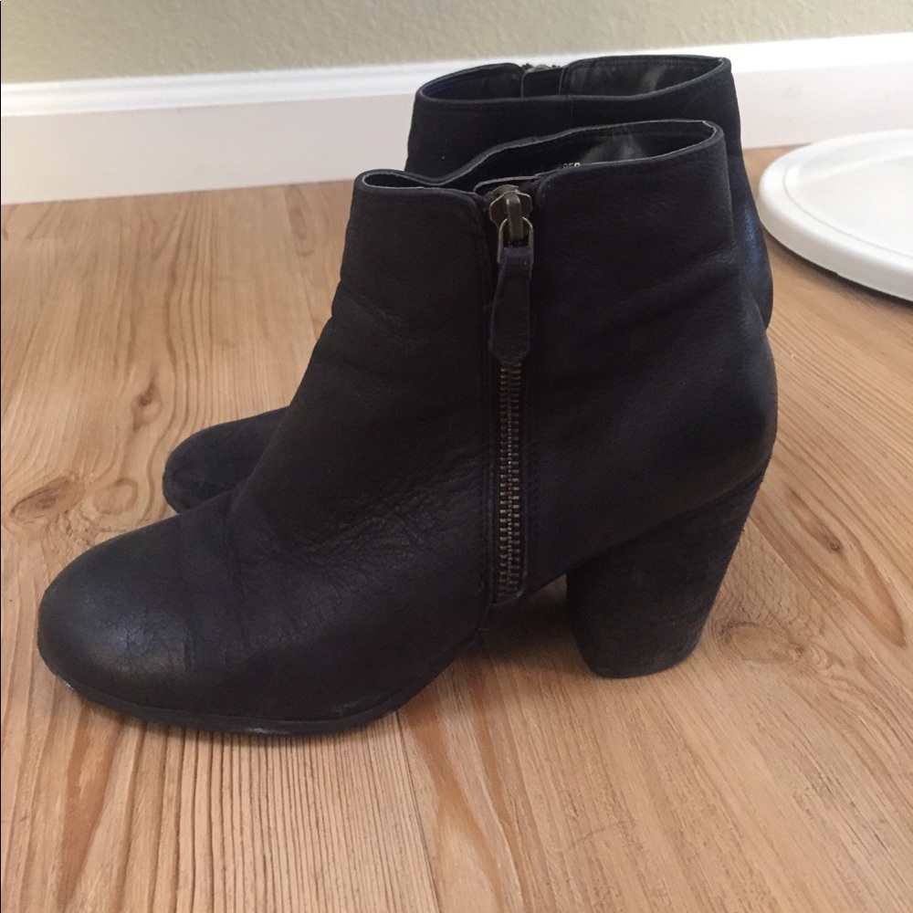 Black heeled booties