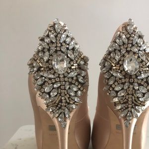Badgley Mischka Kiara Heals (Blush Satin Color)