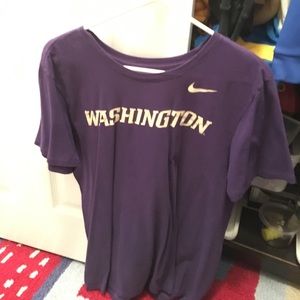 University of Washington T-shirt Large