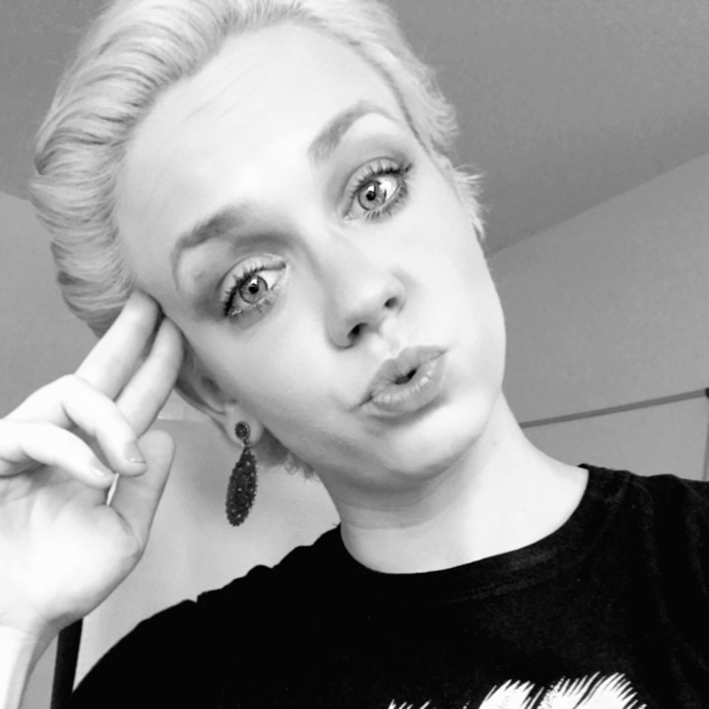 Meet your Posher, Anastasia