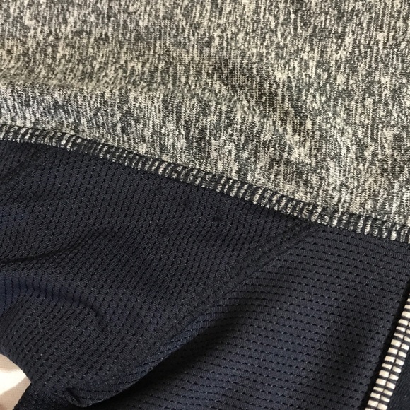 Athleta Halfzip Pullover Size M - Picture 5 of 8