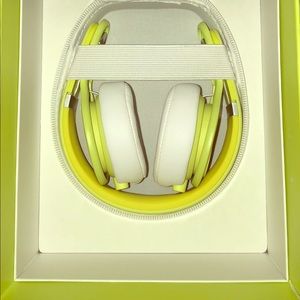 Beats Mixr Headphones Yellow