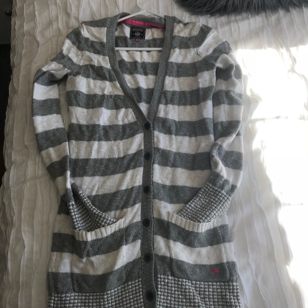 Victoria’s Secret Pink button up sweater size S