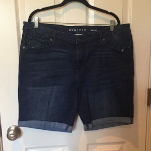 Ava & Viv Bermuda Shorts