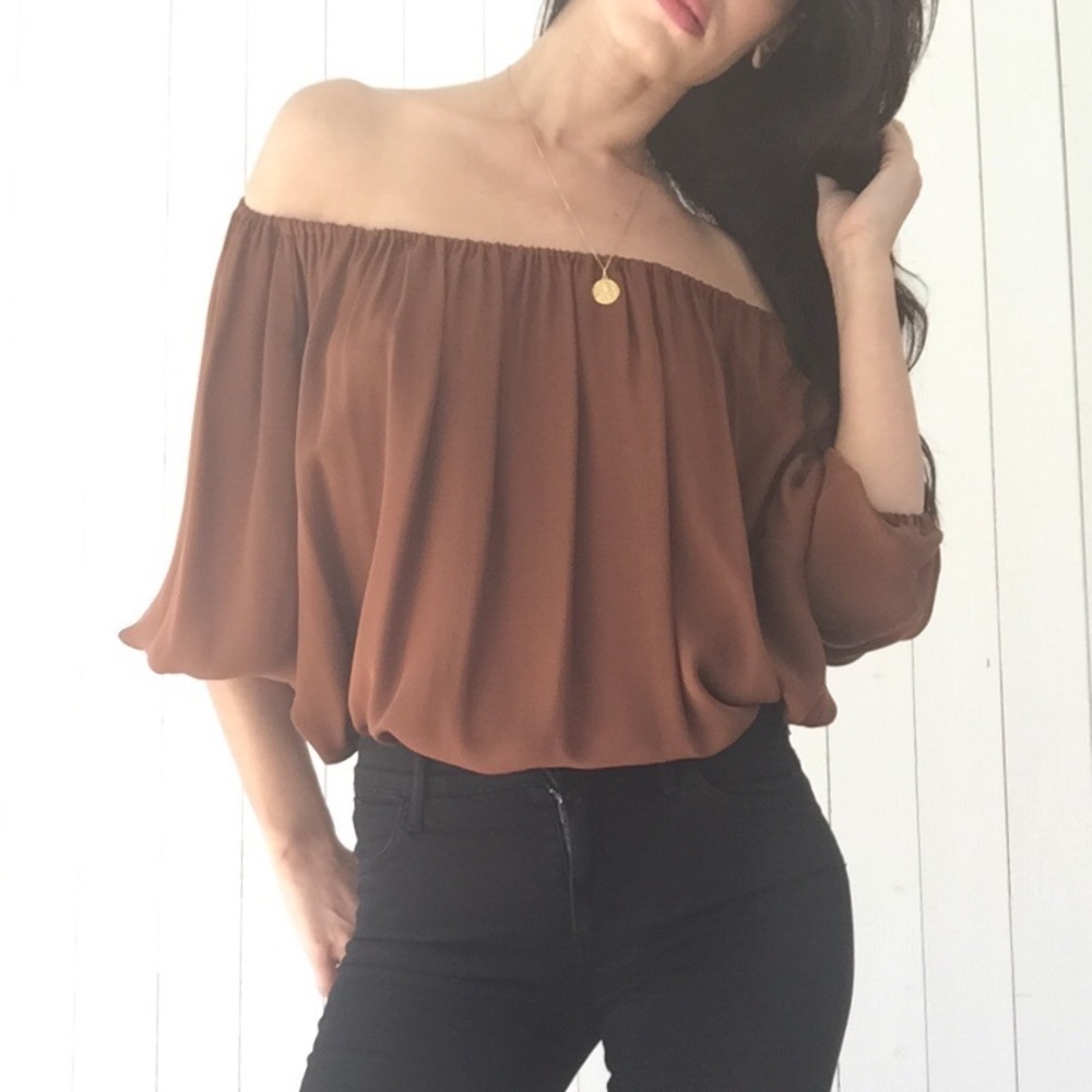 Off the shoulder silk blouse - Picture 5 of 8