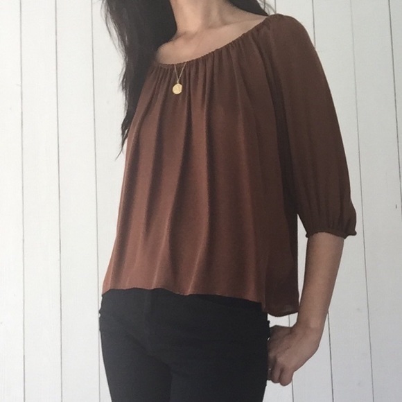 Off the shoulder silk blouse - Picture 2 of 8