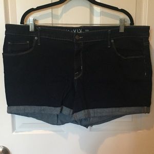 Ava & Viv Midi Shorts
