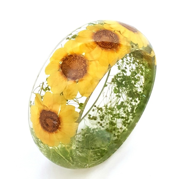 Jewelry - Pressed Flowers Frozen In Time Bangle Bracelet