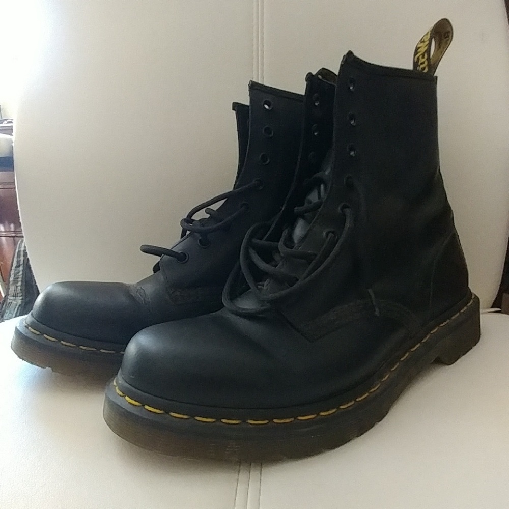 Dr. Martens 1460 boots