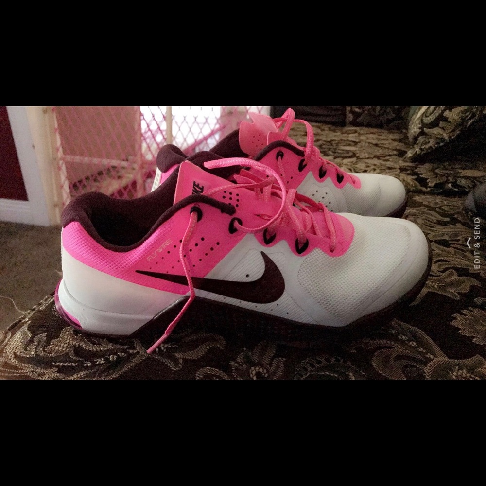 Nike flywire