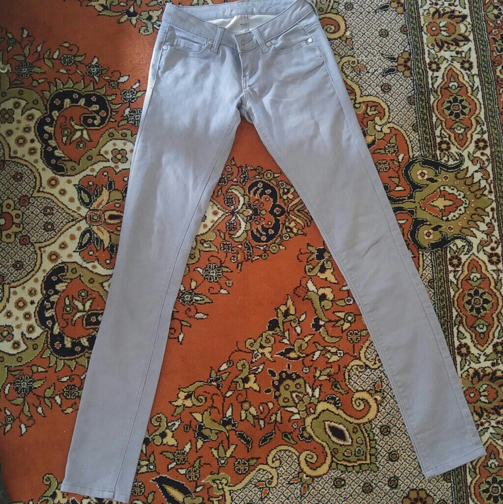 Light grey jeggings