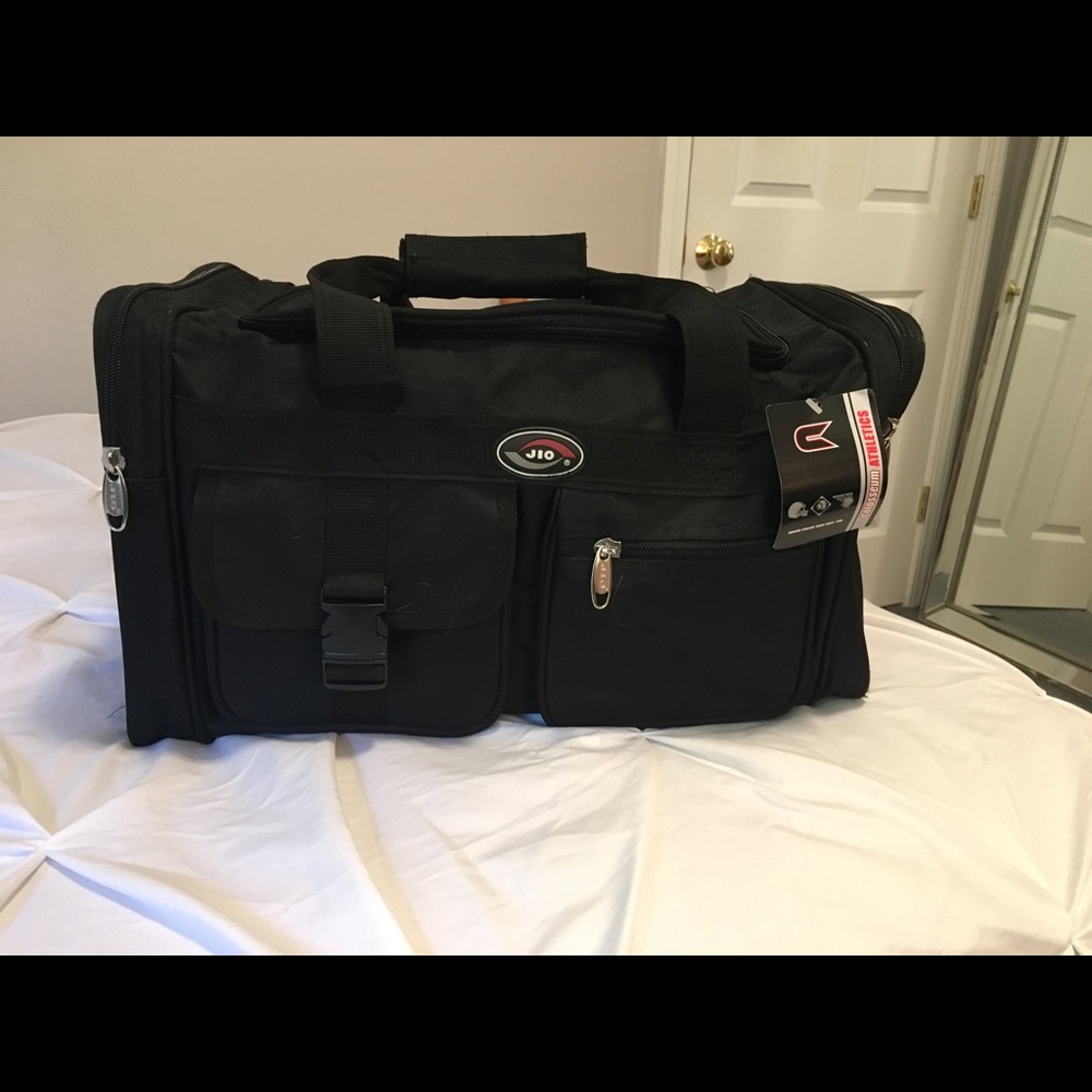 New black sport duffel bag