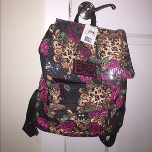 😍 NWT 😍 Betsey Johnson Printed Backpack