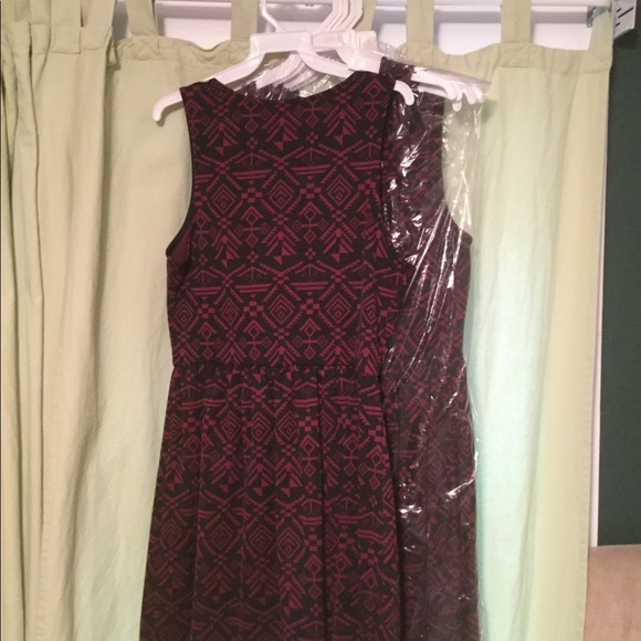 🍁Beautiful Fall Dress🍁 - Picture 3 of 4