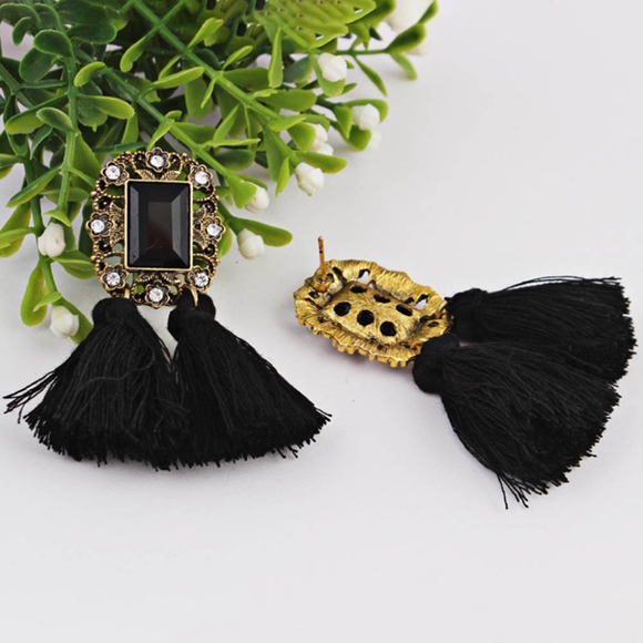 Black Crystal Vintage Double Tassel Stud Earrings - Picture 4 of 6