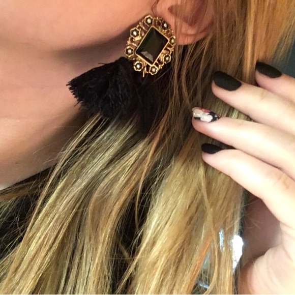 Black Crystal Vintage Double Tassel Stud Earrings - Picture 5 of 6
