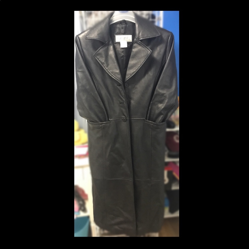Long black 100% leather coat NEVER  WORN