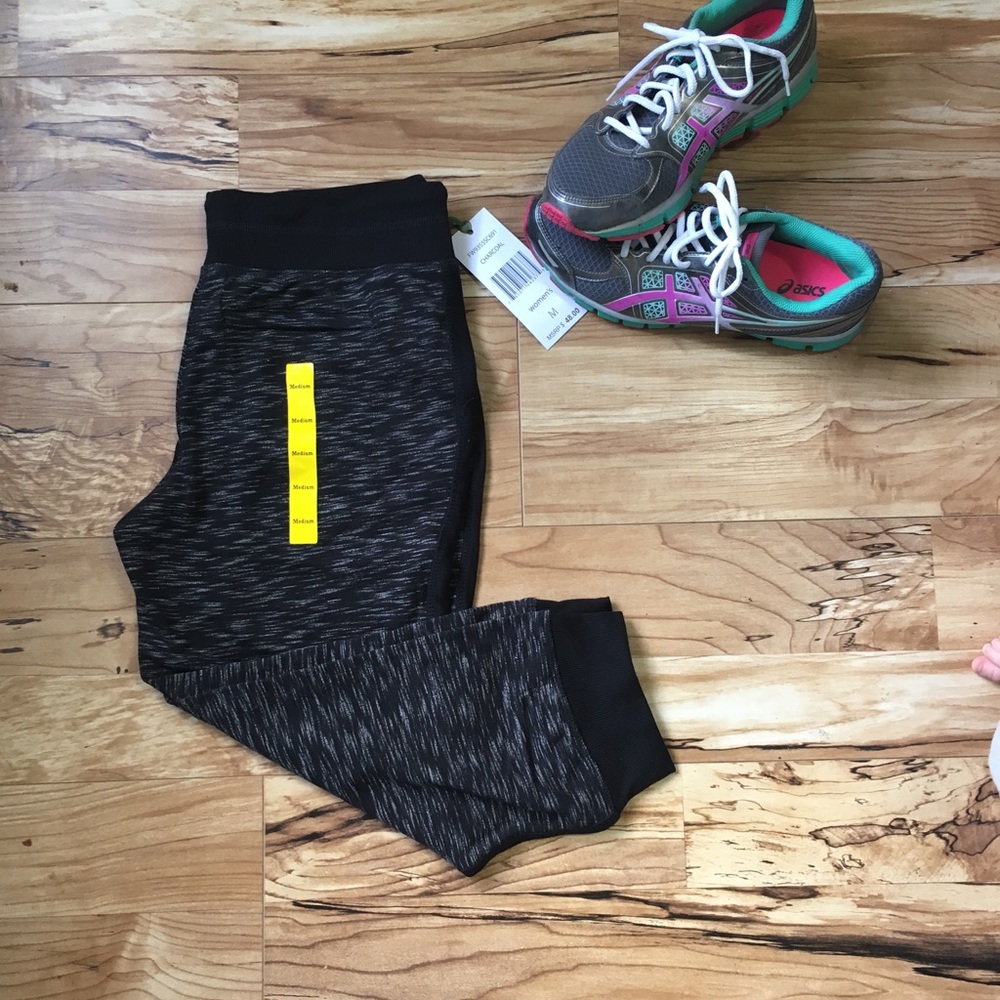 Black women's tie jogging capris size S L & XXL