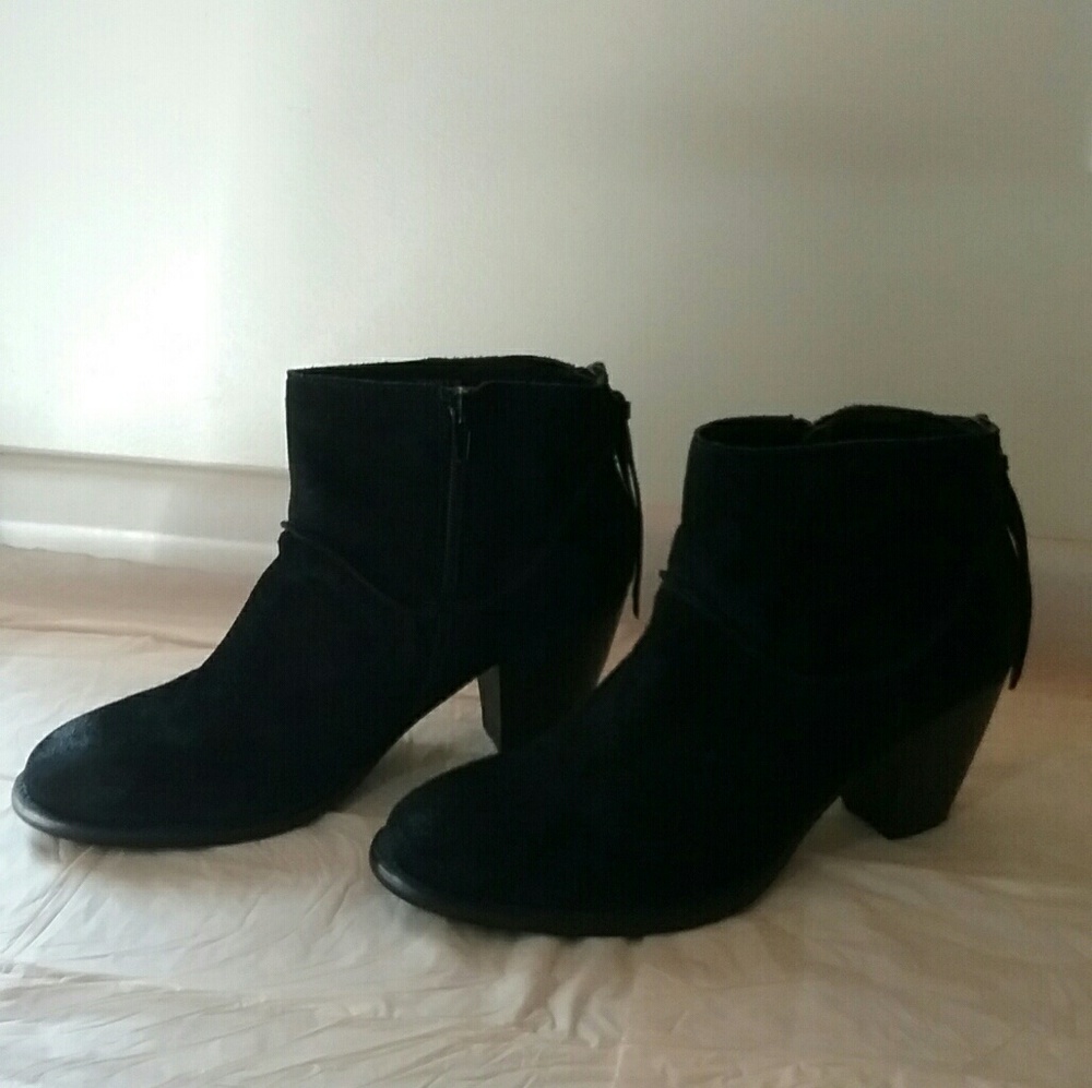 Steve Madden Milaan Ankle Boots