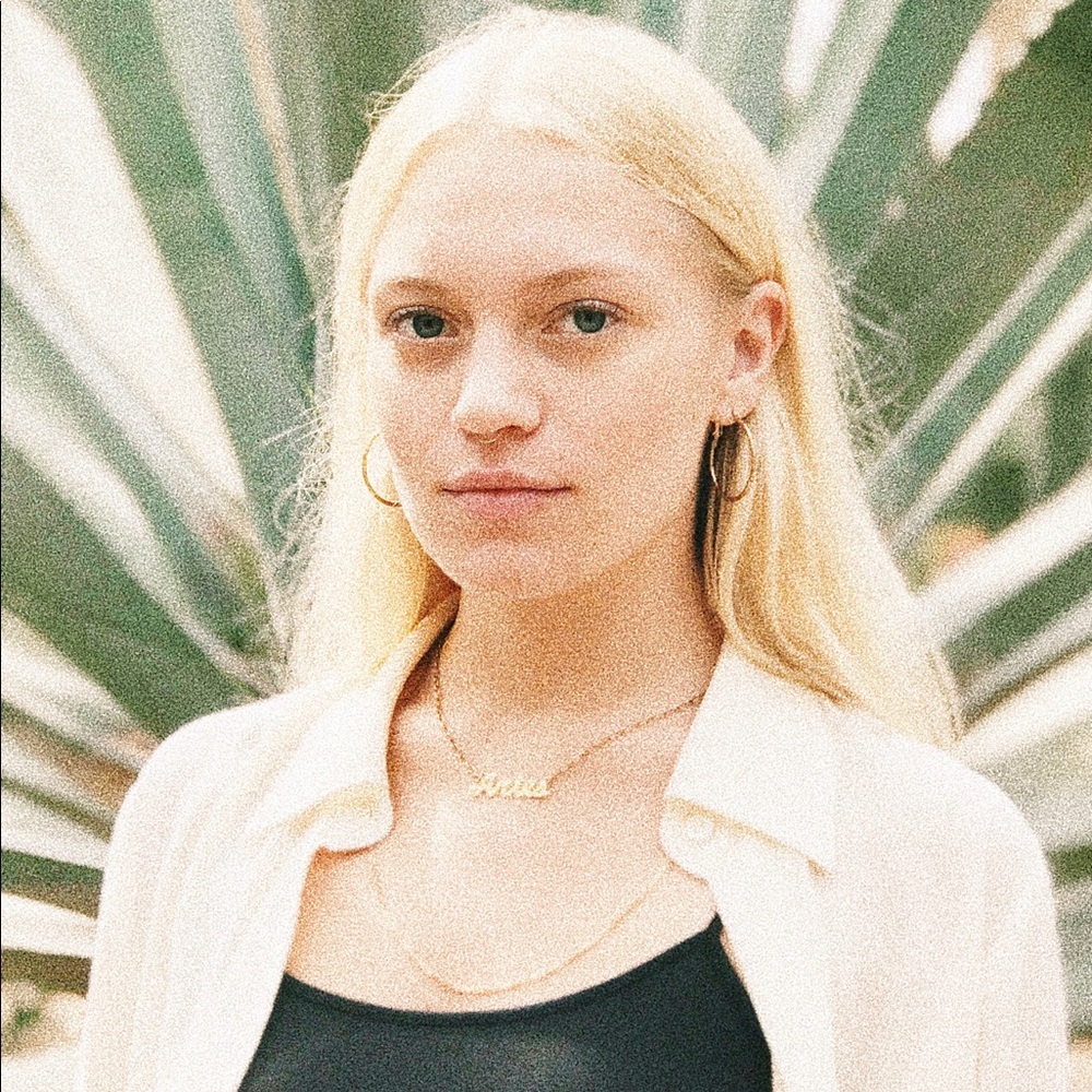 Meet your Posher, Natalie