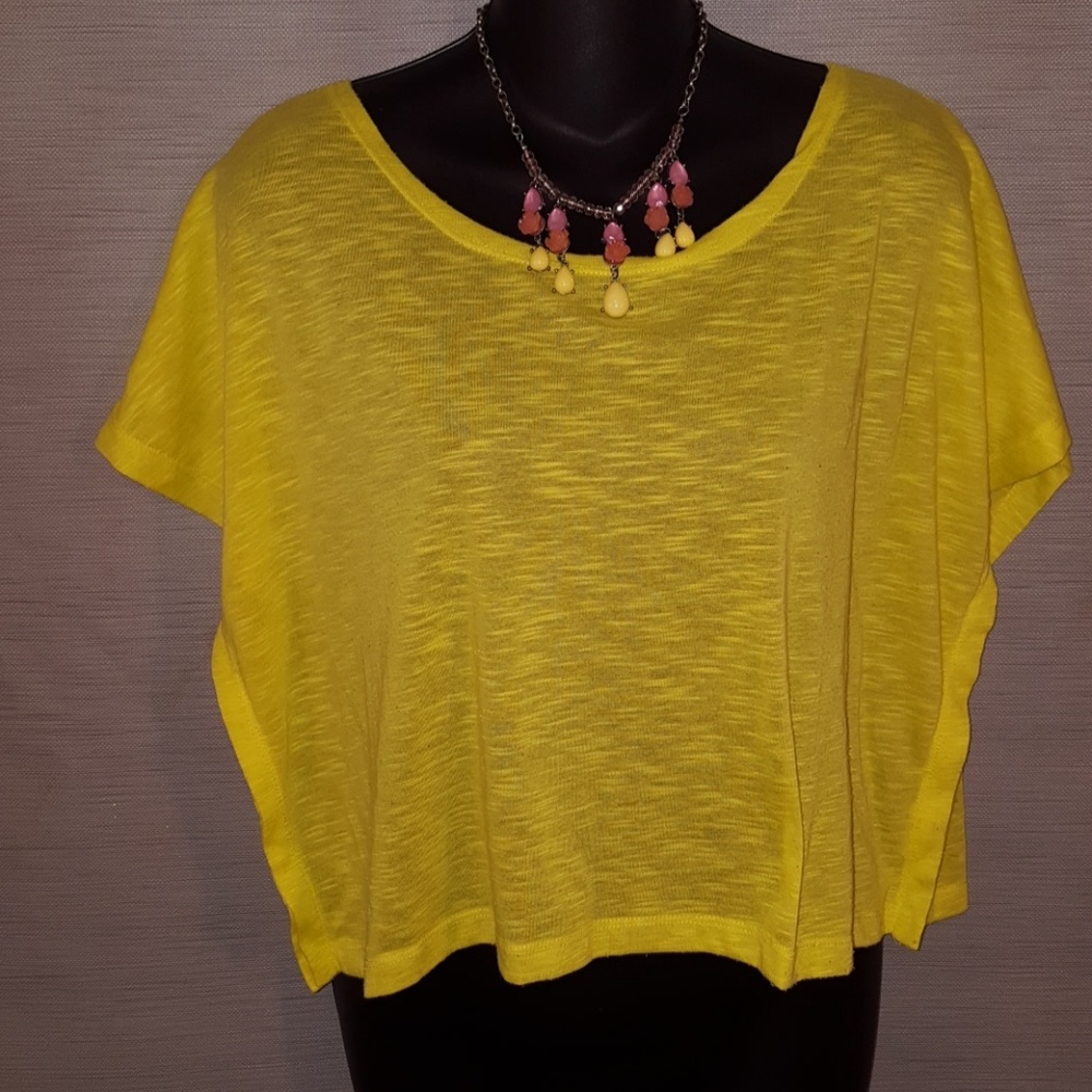 ✔5 for $13✔️Bright Yellow Crop Top