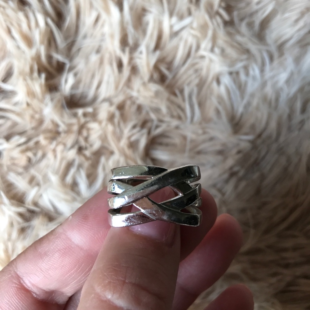 Solid 925 Ring - Picture 5 of 8