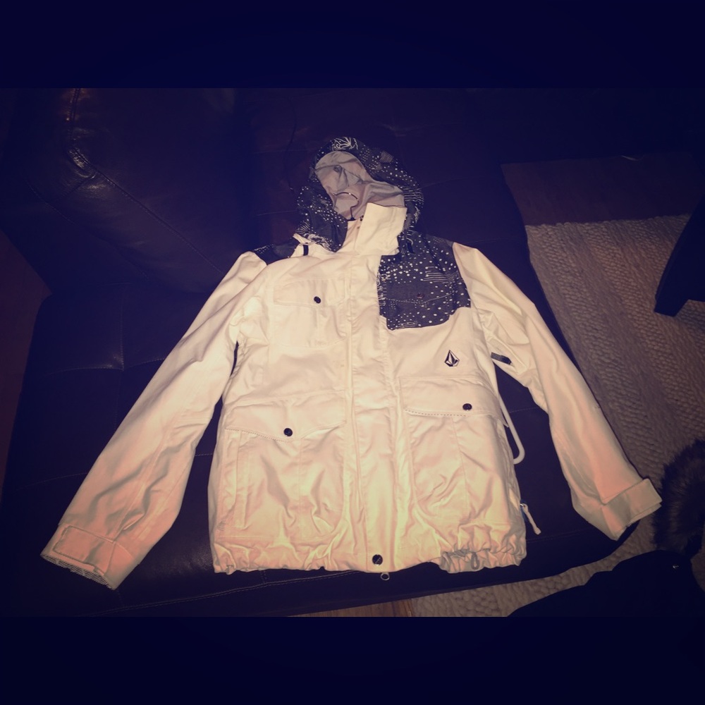 Snowboard jacket