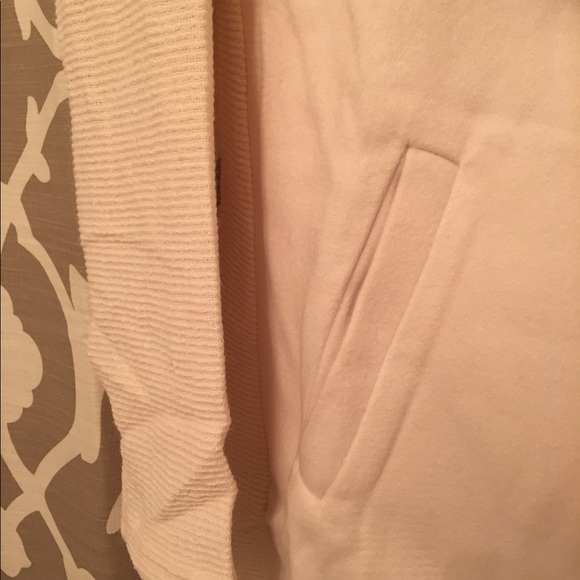 💥LAST ONE💥 Long Cream Cardigan - Picture 7 of 7