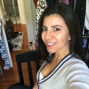 Meet your Posher, Andrea