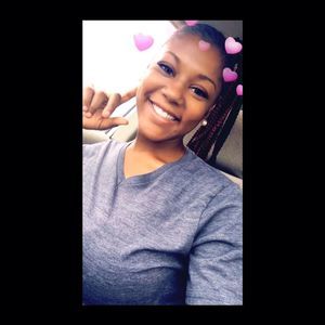 Meet your Posher, Tyshawna