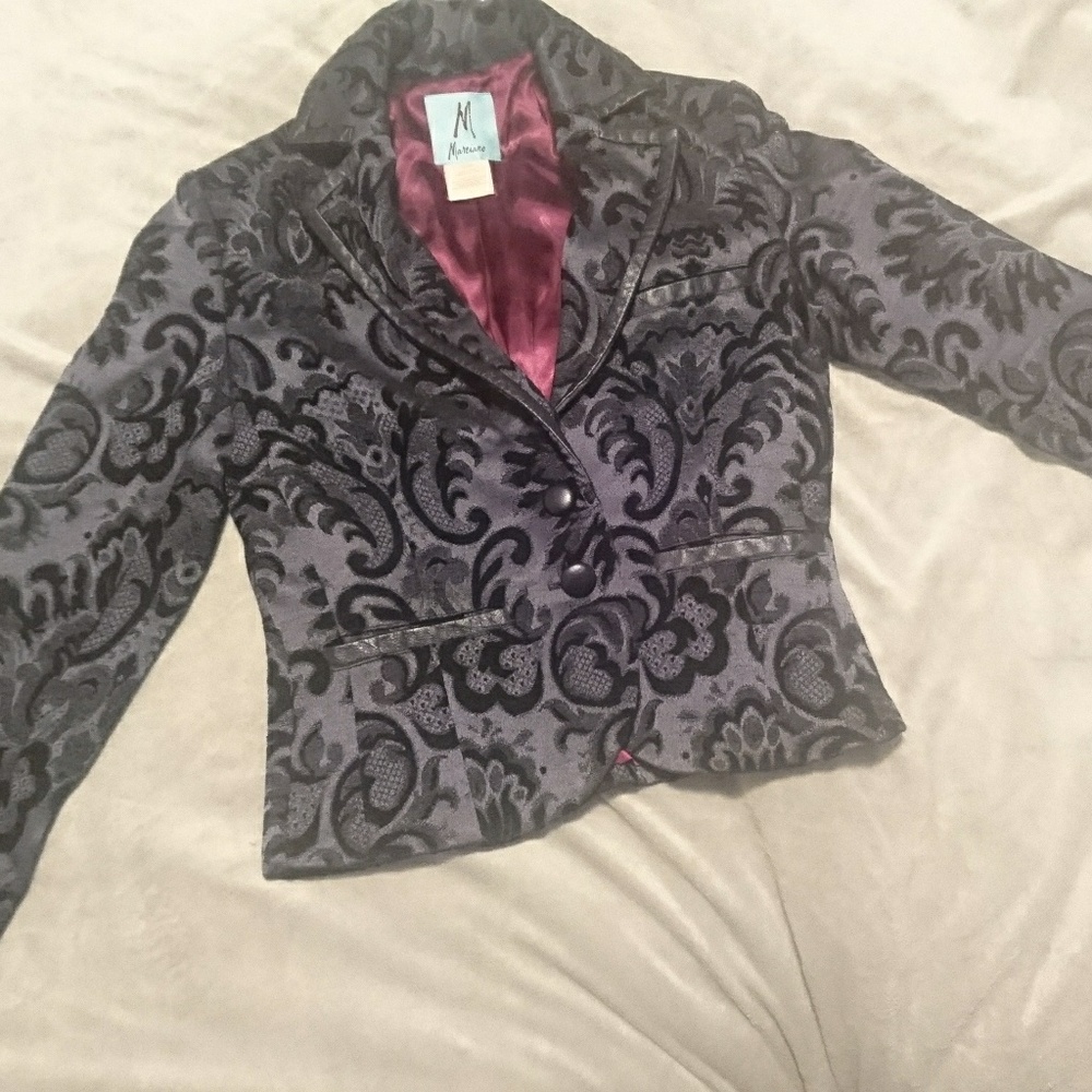 ON HOLD TILL 11/10/18 Marciano Suit jacket/top