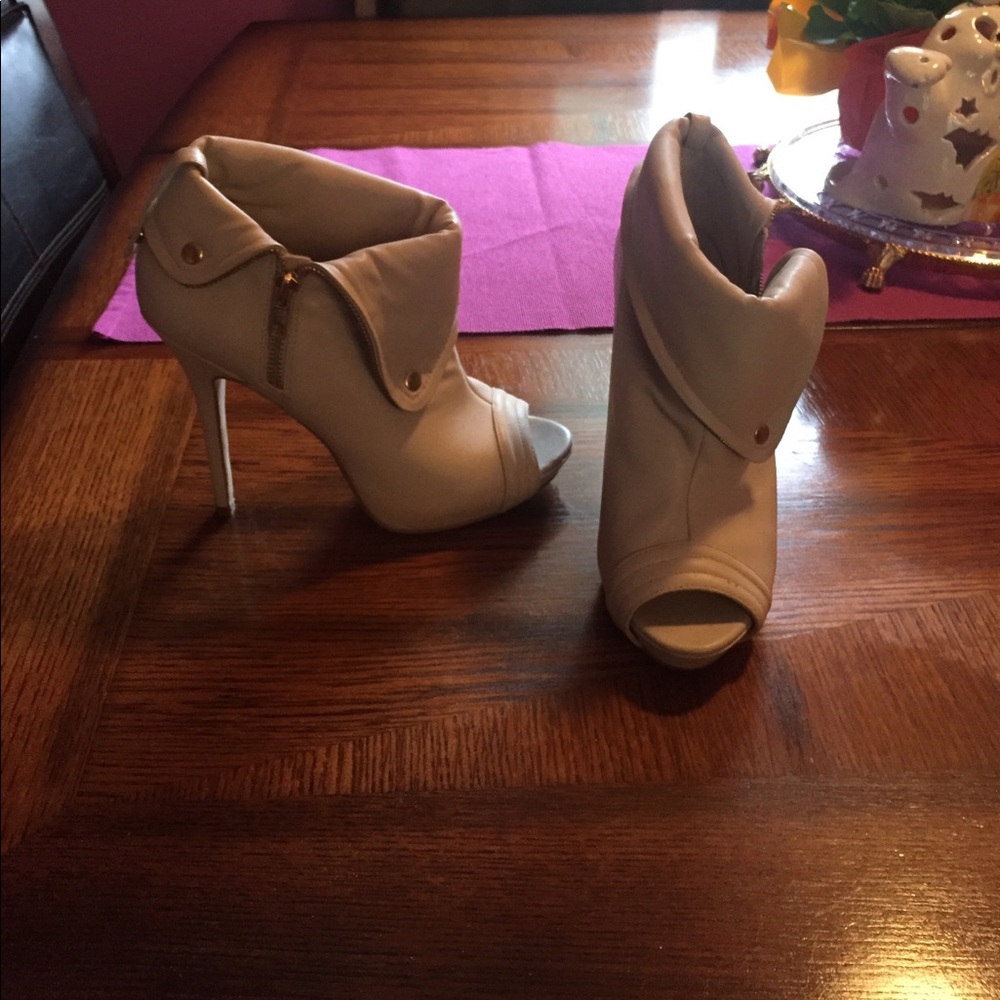 Its Bootie Season 💓