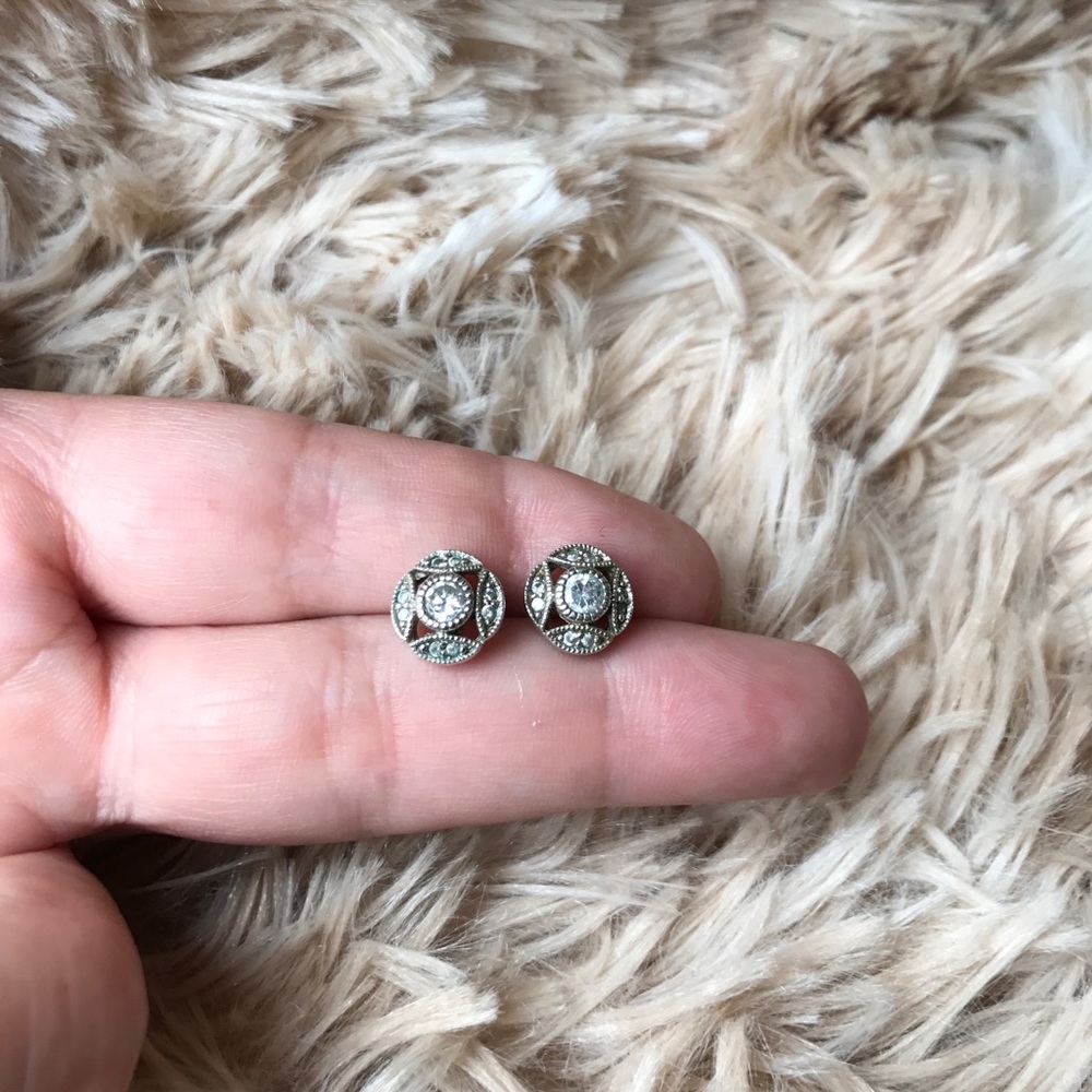 Vintage studs