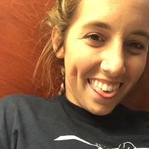 Meet your Posher, Jeannelle