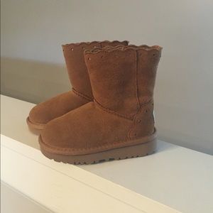 NWOT UGG Boots