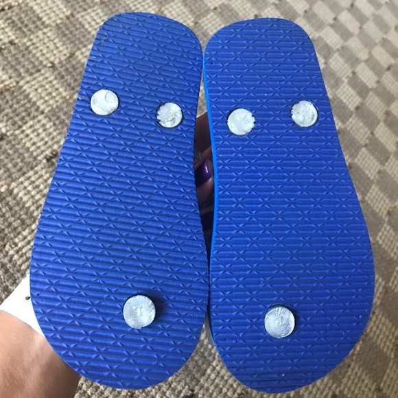 Cute Disney slippers - Picture 2 of 3