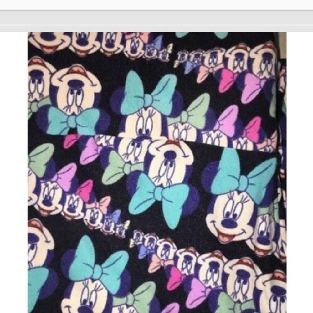 🌸 LuLaRoe "DISNEY" NEW string of Minnie HTF 🌸