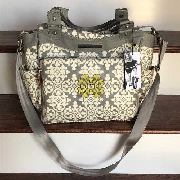 Petunia Pickle Bottom Handbags - NWT Petunia Pickle Bottom City Breakfast Berkshire