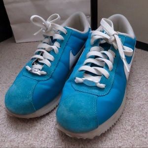 Nike cortez running shoes