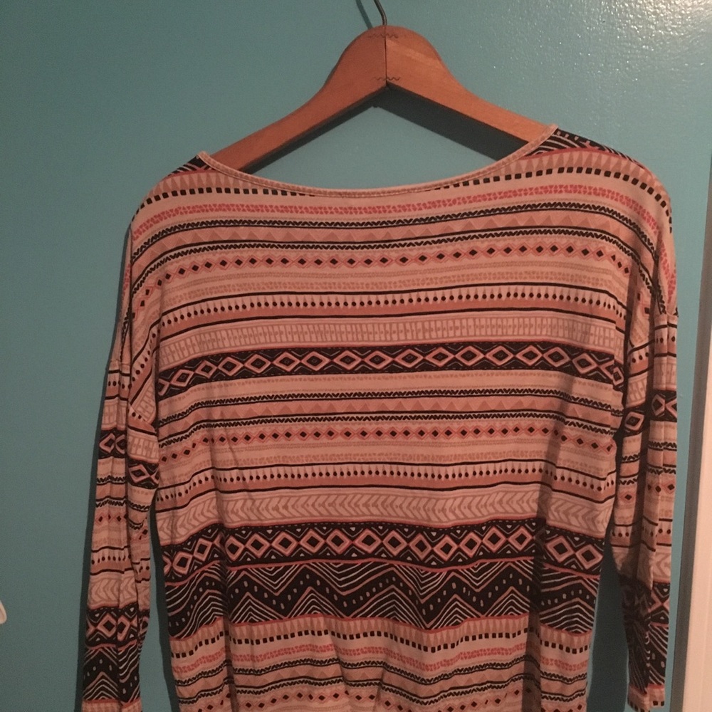 3/4 sleeve shirt