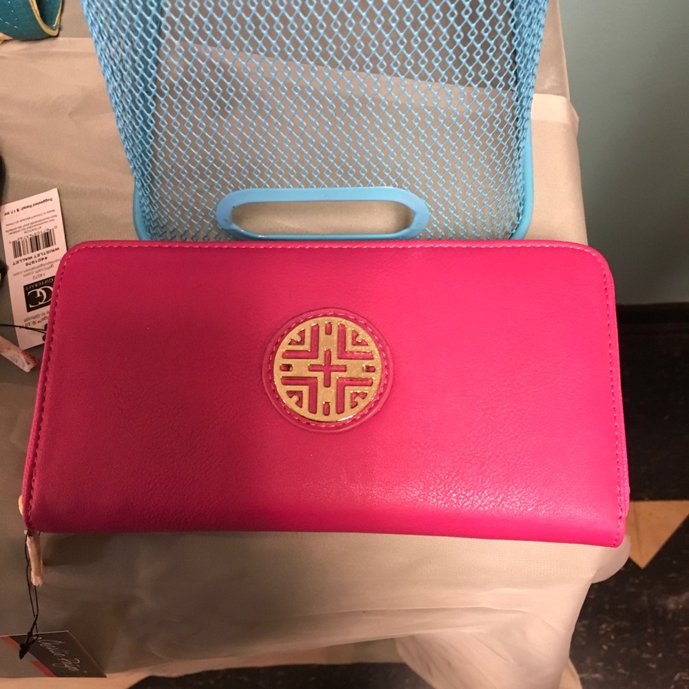 Charlie Paige pink zipper wallet