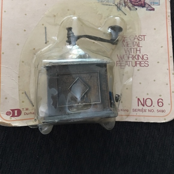 Holly Hobby collectors miniatures - Picture 3 of 3