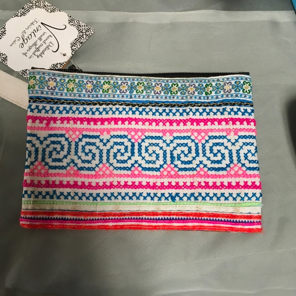 Vintage pouch