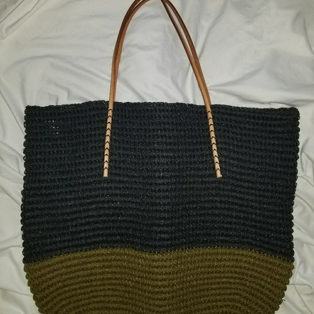 Cute tote for fall🍁!